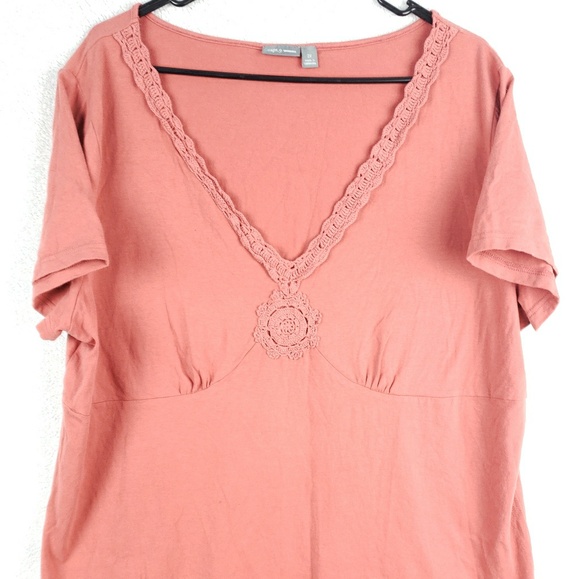 Apt. 9 Tops - 3/$25 Apt 9 Womens Coral tshirt Short Sleeve 2X